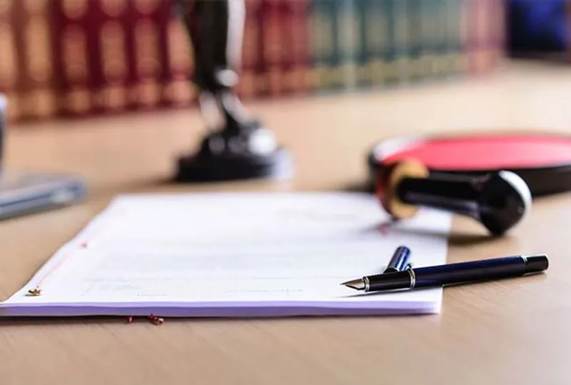 Avocat spécialisé en droit des assurances et droit bancaire à Avignon